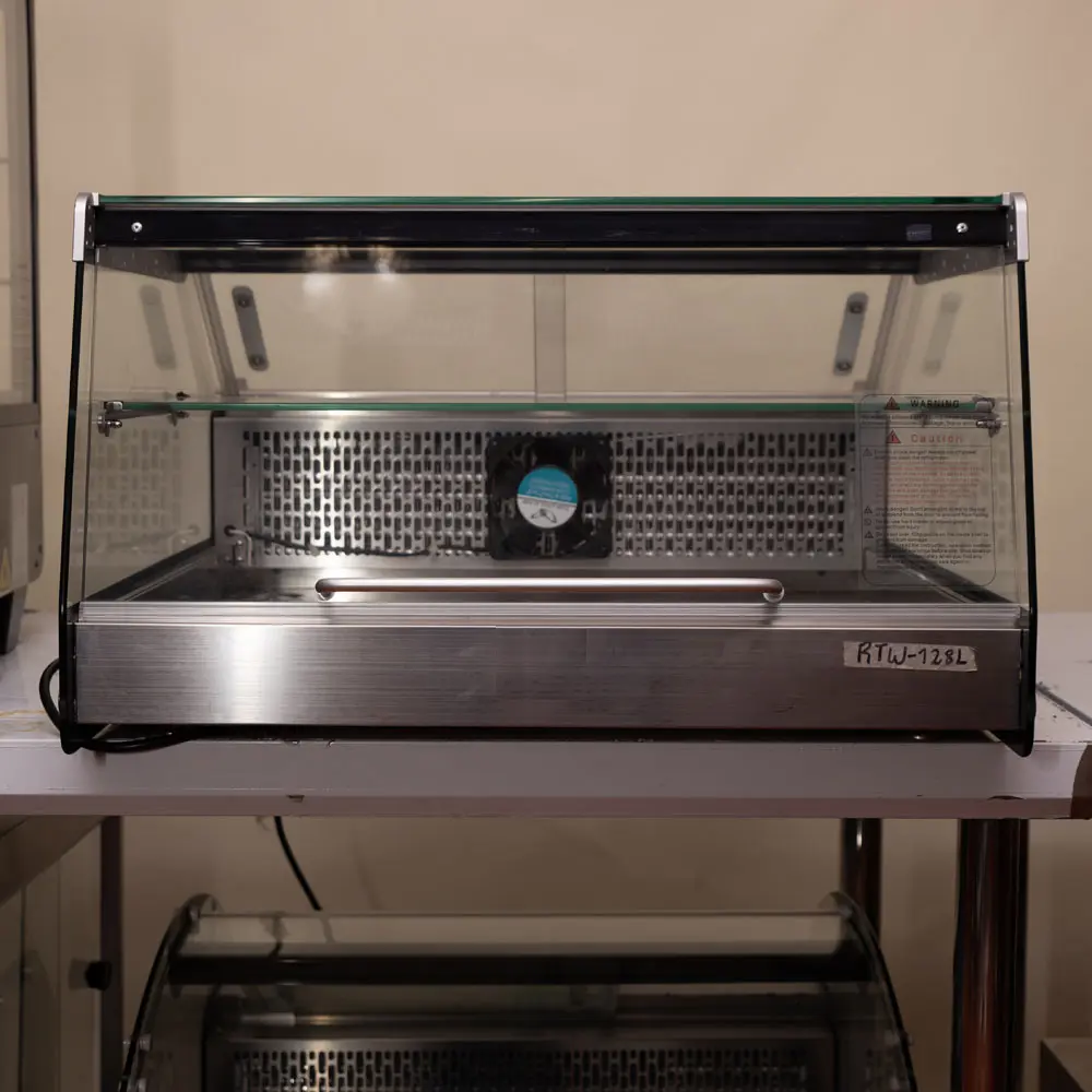 VITRINA FRIA DE 34*27"