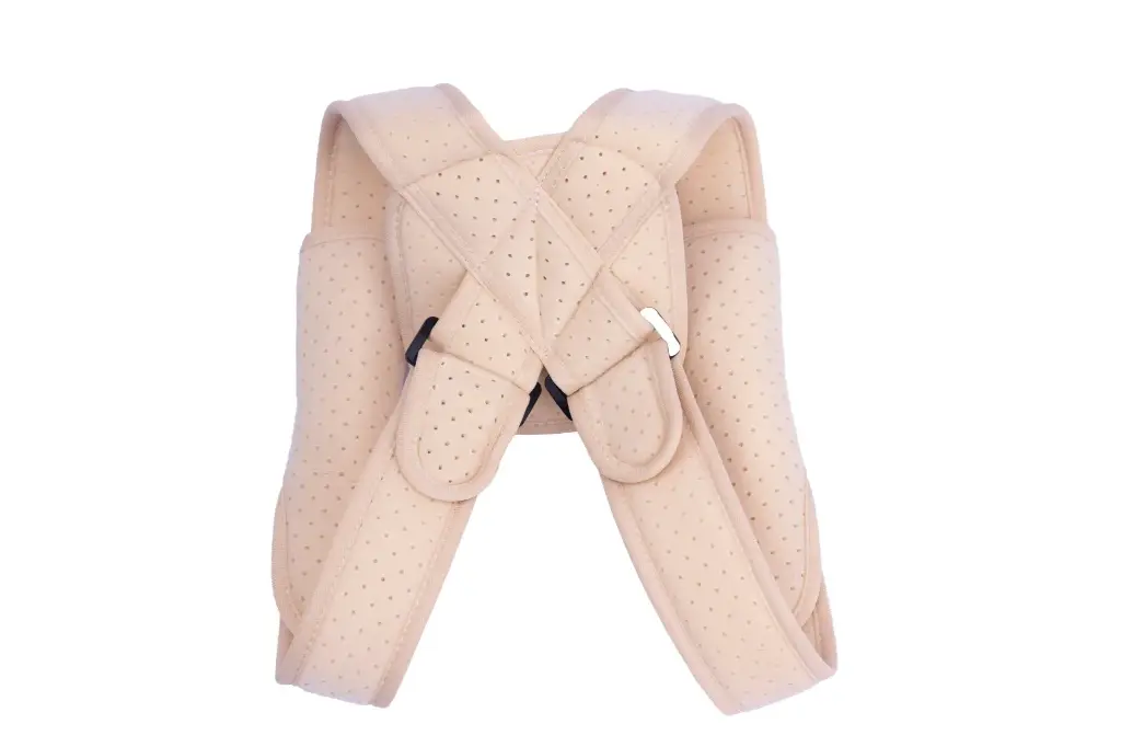 INMOVIIZADOR DE CLAVICULA 8 